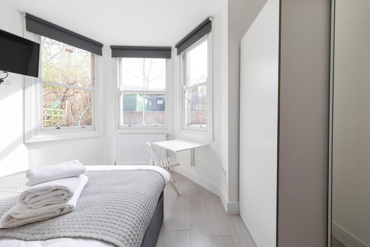 Lovely Private Room And Shower At Anson Hotel Londres Exterior foto